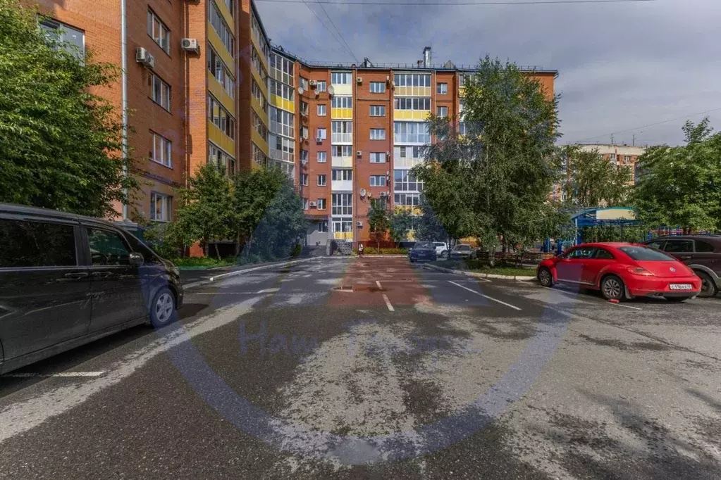 3-к кв. Курганская область, Курган ул. 4-я Больничная, 10 (89.5 м) - Фото 1