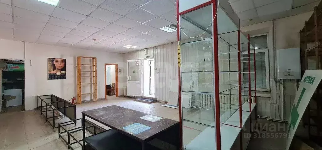 Помещение свободного назначения в Калужская область, Спас-Деменск ... - Фото 1