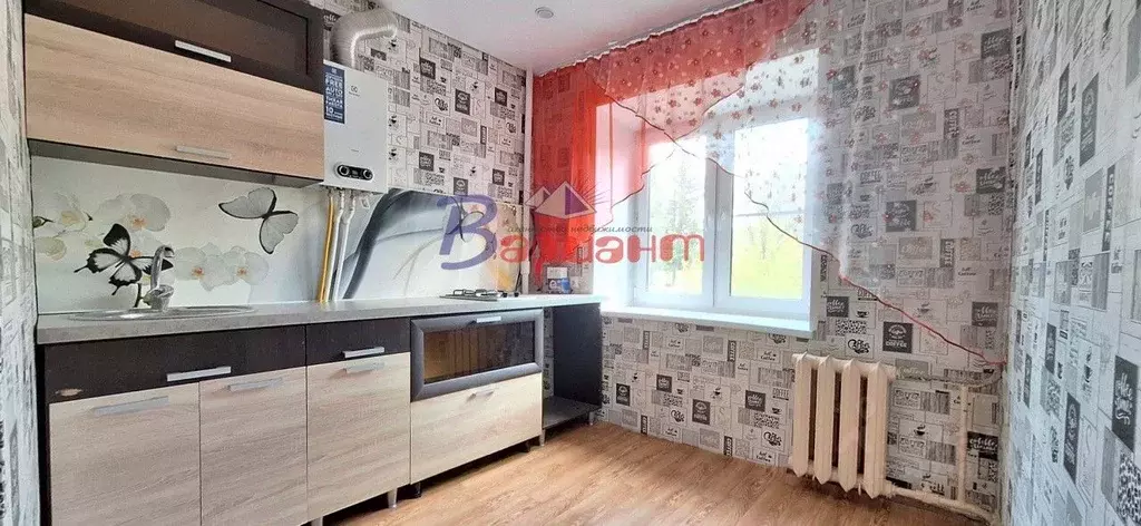 1-к кв. Челябинская область, Чебаркуль ул. Ленина, 34А (31.7 м) - Фото 0