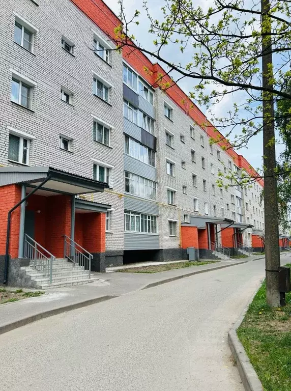 1-к кв. Псковская область, Псков пер. Машиниста, 9 (33.1 м) - Фото 1