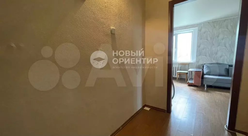 1-к. квартира, 32,6 м, 4/5 эт. - Фото 0
