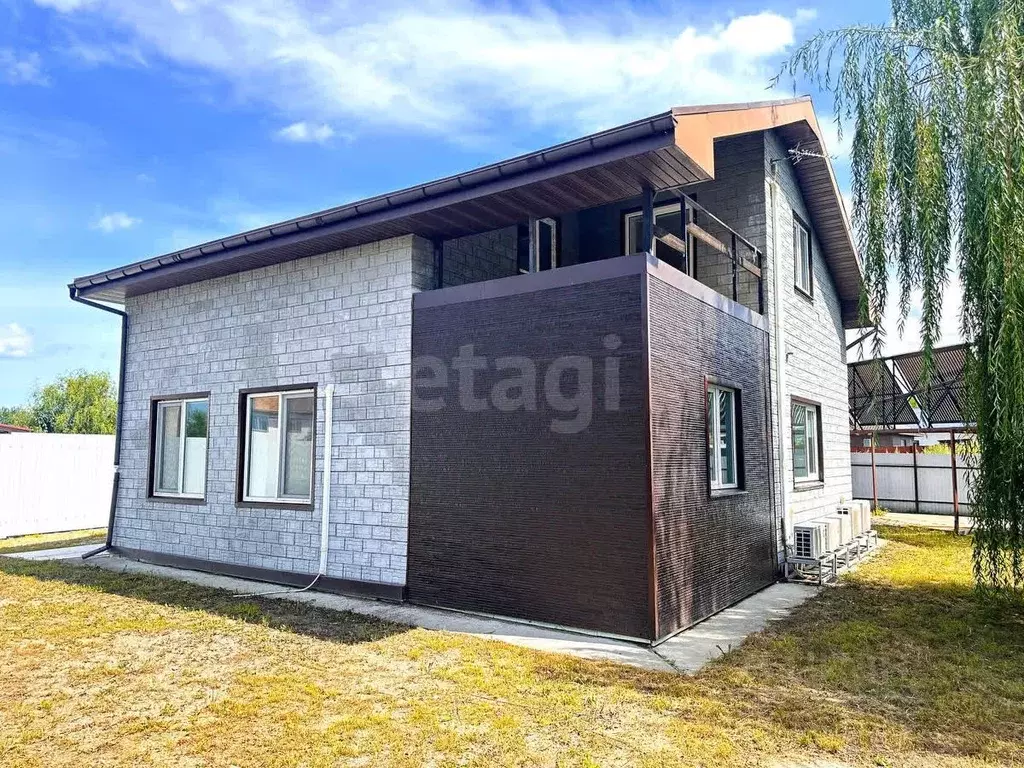 Дом в Приморский край, Артем ул. Зои Космодемьянской, 58 (212 м) - Фото 1