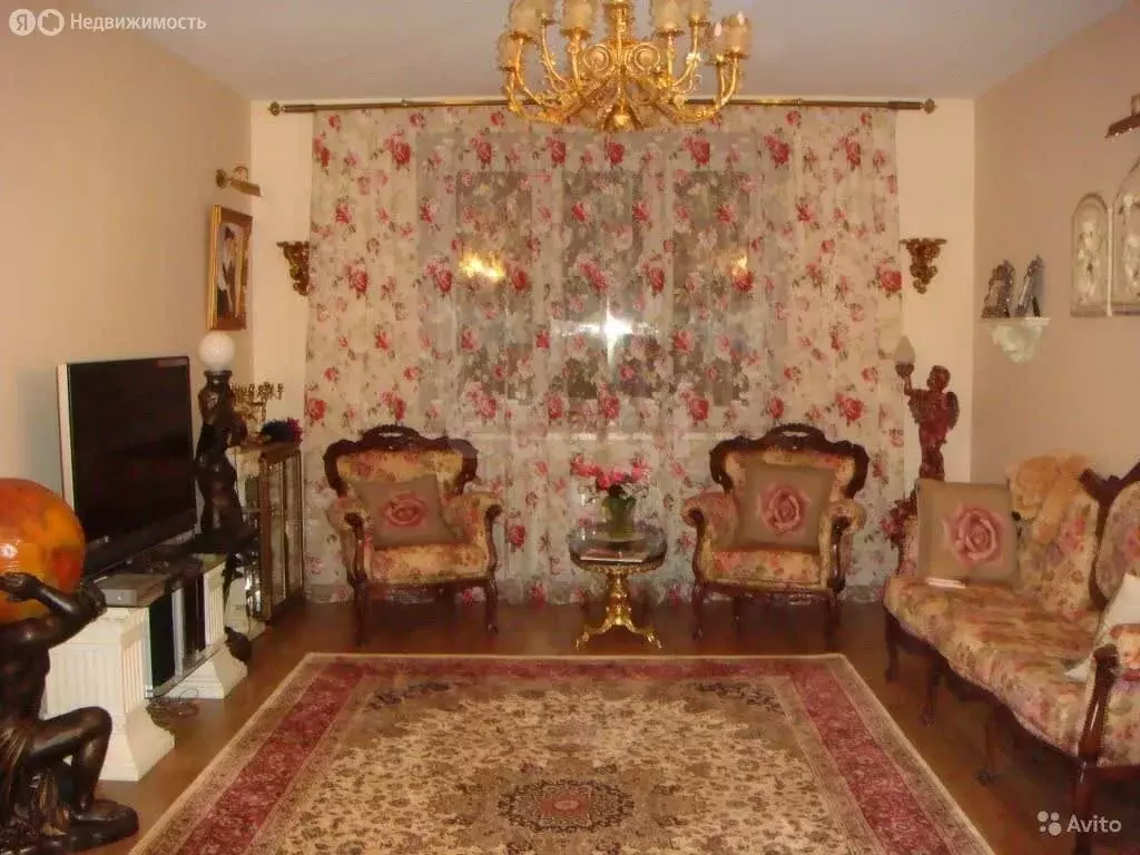 3-комнатная квартира: Новосибирск, Красный проспект, 165/1 (110.4 м) - Фото 1