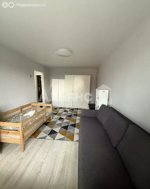 1-комнатная квартира: Шахты, Красинская улица, 48Г (33 м) - Фото 1