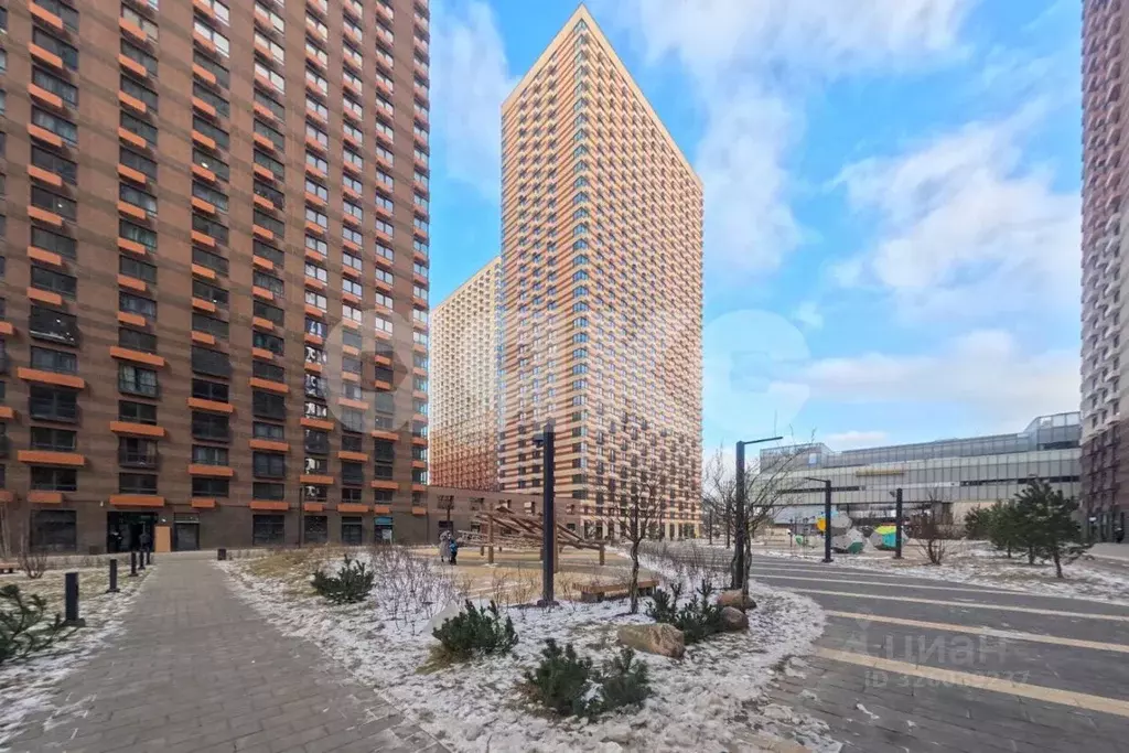 3-к кв. Москва Очаковское ш., 5к2 (75.0 м) - Фото 1