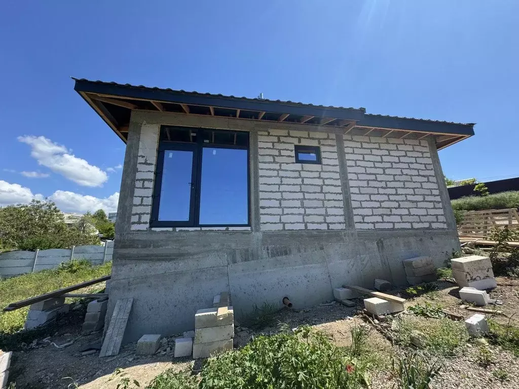 Дом в Севастополь Район Северная сторона,  (90 м) - Фото 1