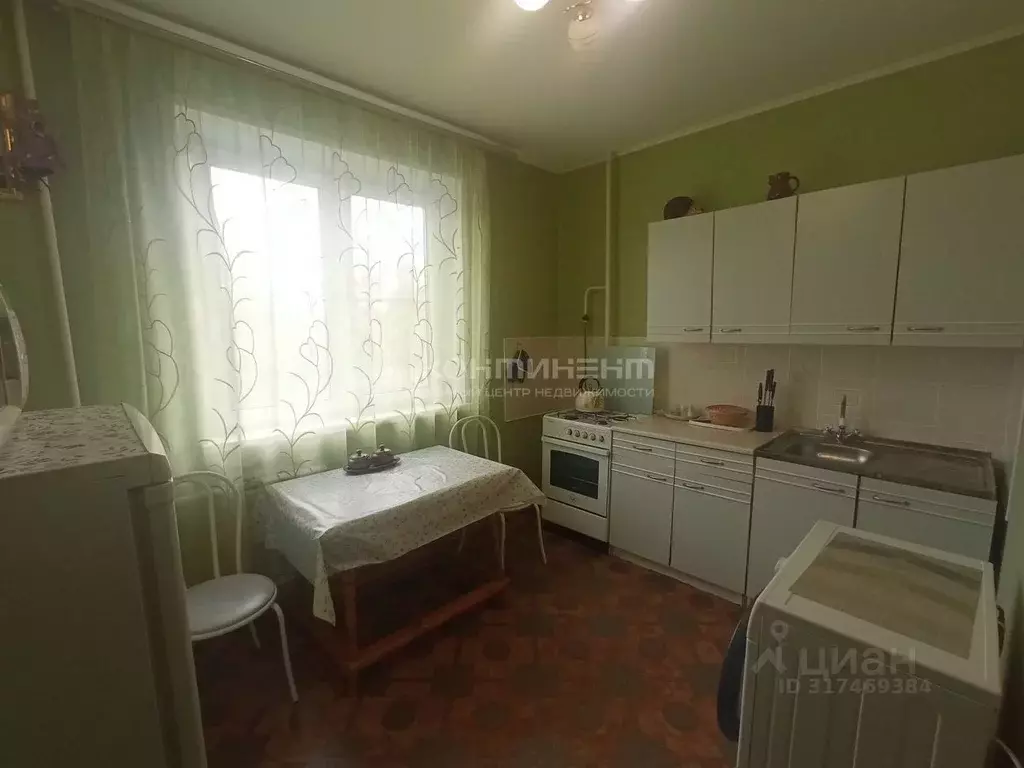 1-к кв. Владимирская область, Ковров ул. Строителей, 24 (38.0 м) - Фото 0