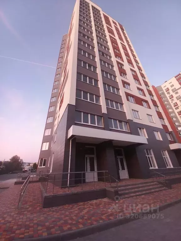 2-к кв. Тамбовская область, Тамбов Мичуринская ул., 25 (69.3 м) - Фото 1