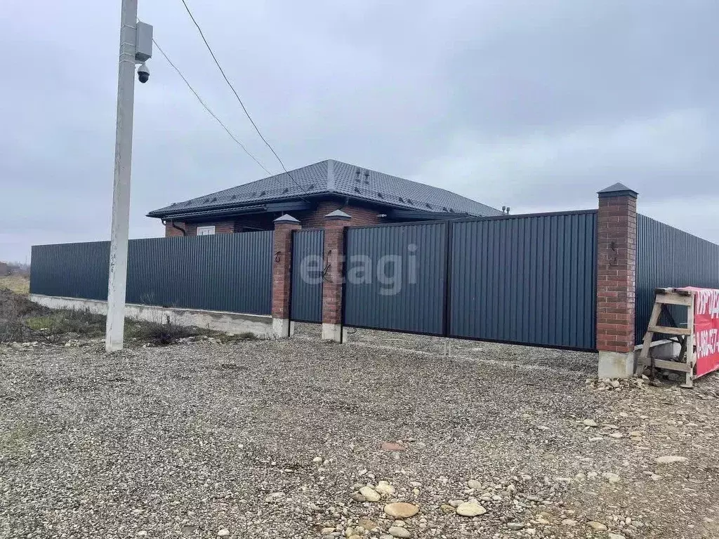 Дом в Адыгея, Майкоп городской округ, Гавердовский хут. пер. ... - Фото 1