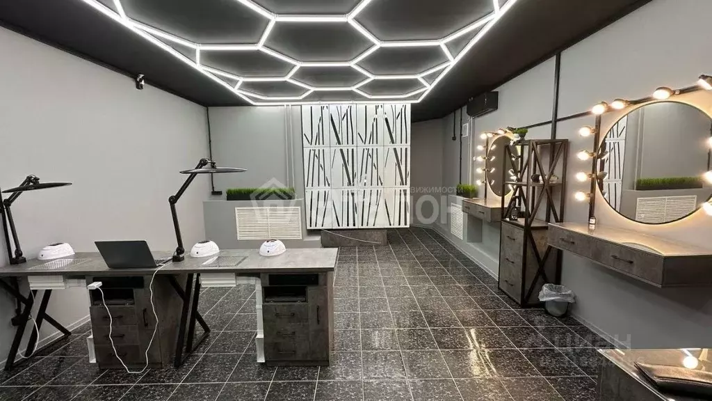 Помещение свободного назначения в Волгоградская область, Волгоград ... - Фото 1