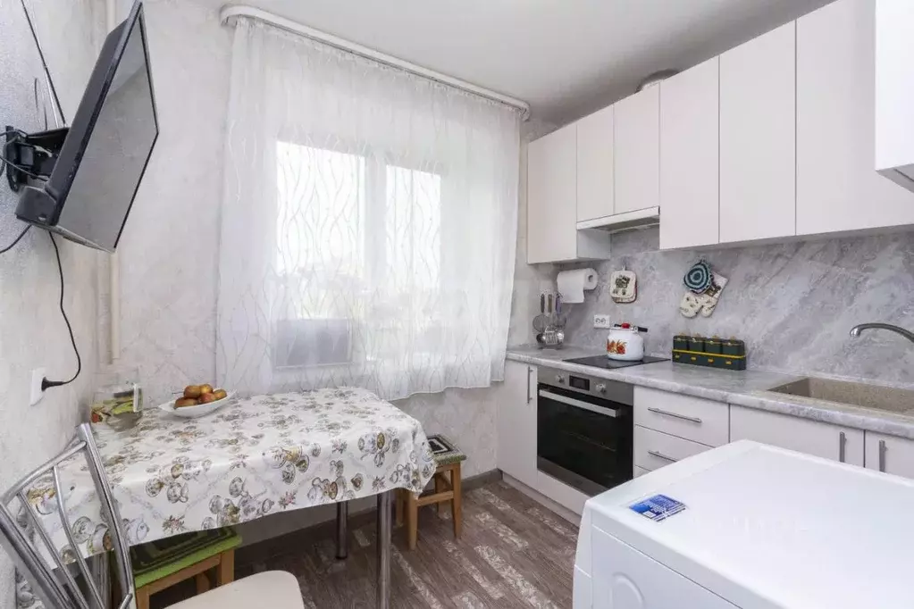 2-к кв. Тюменская область, Тюмень Тарманы мкр, ул. Игримская, 29 (43.3 ... - Фото 1