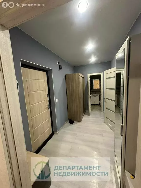 2-комнатная квартира: Краснодар, улица Цезаря Куникова, 18к9 (55 м) - Фото 0
