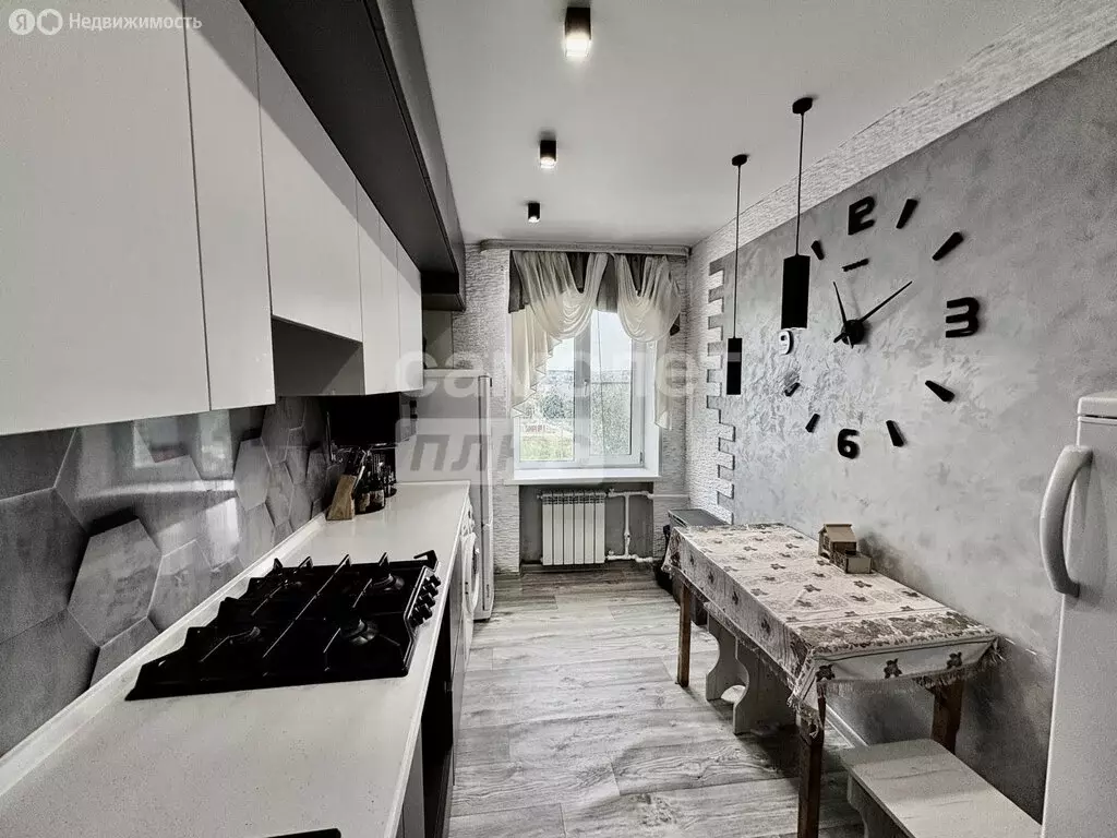 2-комнатная квартира: Бессоновка, улица Жилгородок, 12 (54.2 м) - Фото 0