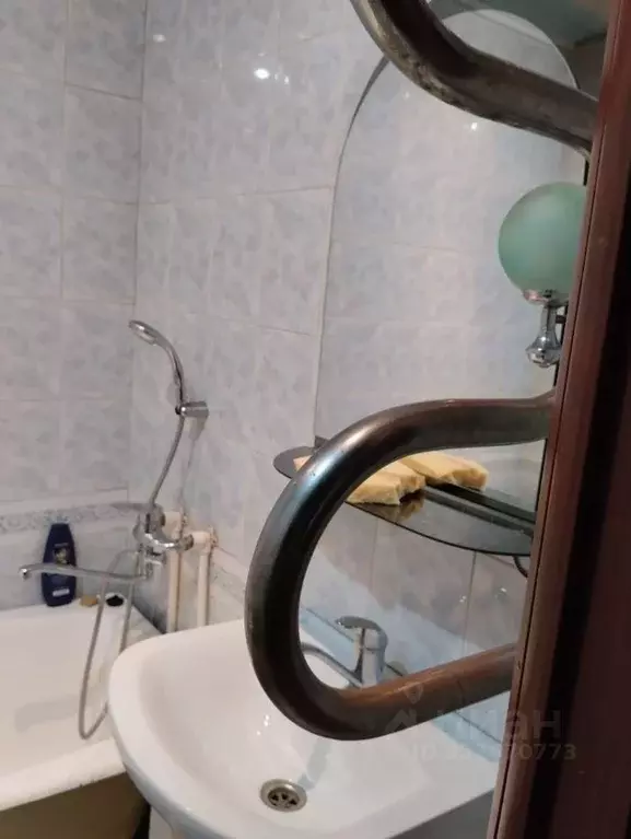 1-к кв. Омская область, Омск Машиностроительная ул., 5 (36.0 м) - Фото 2