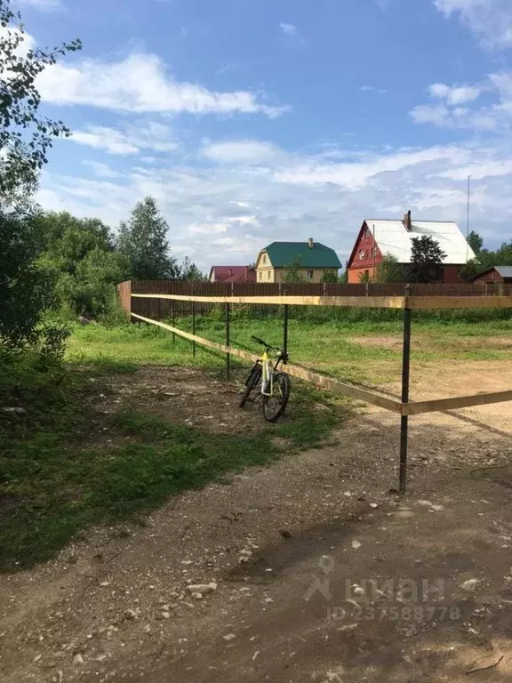 Участок в Тверская область, Конаковский муниципальный округ, д. Малое ... - Фото 1