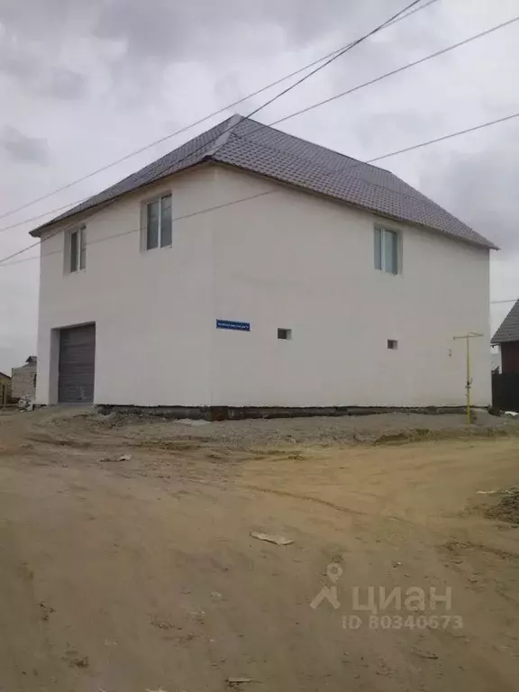 Дом в Саха (Якутия), Якутск Вилюйский тракт, 3-й км, 75 (156 м) - Фото 0