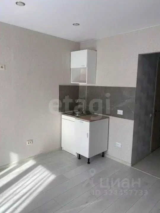 Студия Красноярский край, Красноярск Тамбовская ул., 23 (18.2 м) - Фото 2