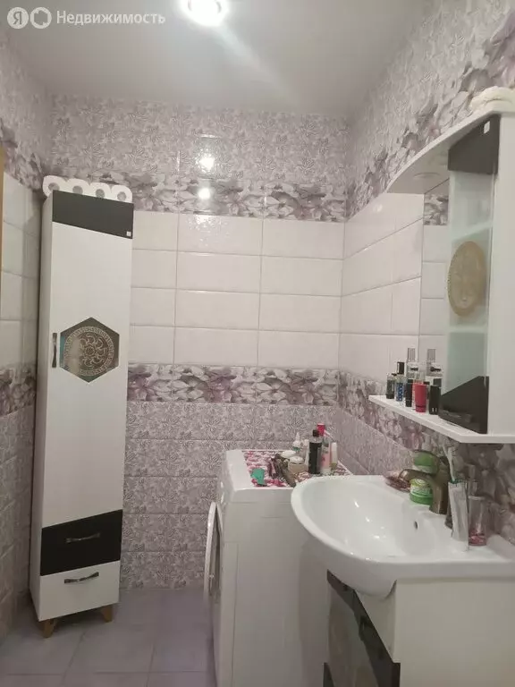 2-комнатная квартира: Краснодар, улица Цезаря Куникова, 35 (60 м) - Фото 0