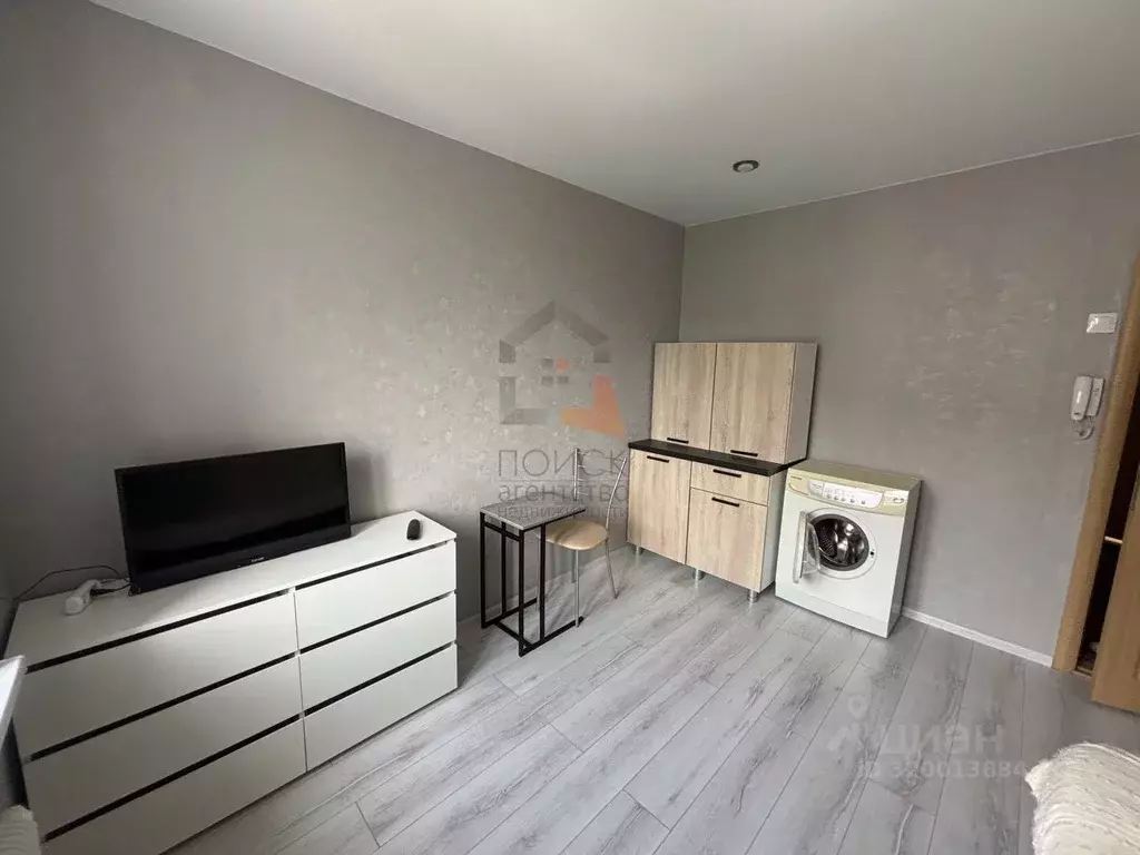 Комната Кировская область, Киров ул. Красина, 52к2 (10.8 м) - Фото 1