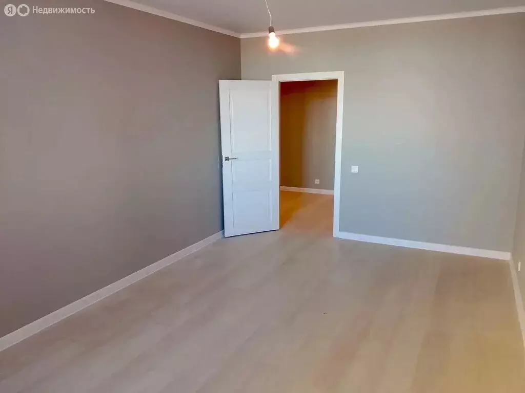 3-комнатная квартира: Санкт-Петербург, проспект Просвещения, 43 (99 м) - Фото 1