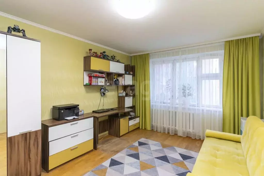 2-к кв. Тюменская область, Тюмень ул. Николая Семенова, 33к1 (62.4 м) - Фото 1