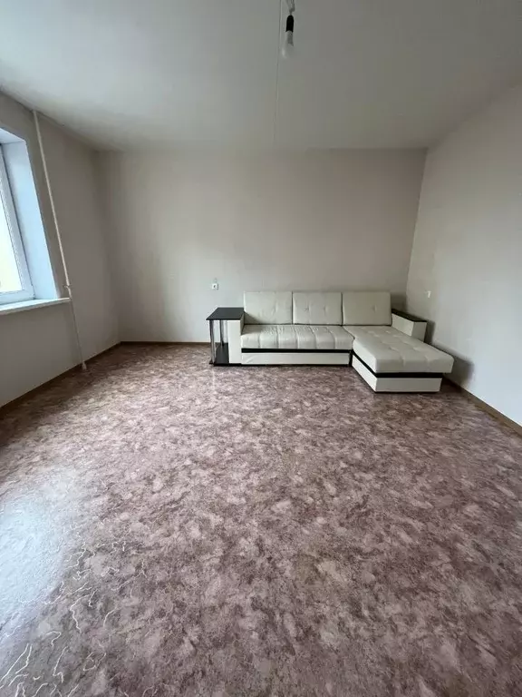 2-к кв. Татарстан, Нижнекамск Студенческая ул., 32 (46.6 м) - Фото 0