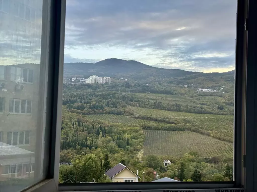 1-к кв. Крым, Ялта ул. Кирова, 155Ак1 (35.0 м) - Фото 1