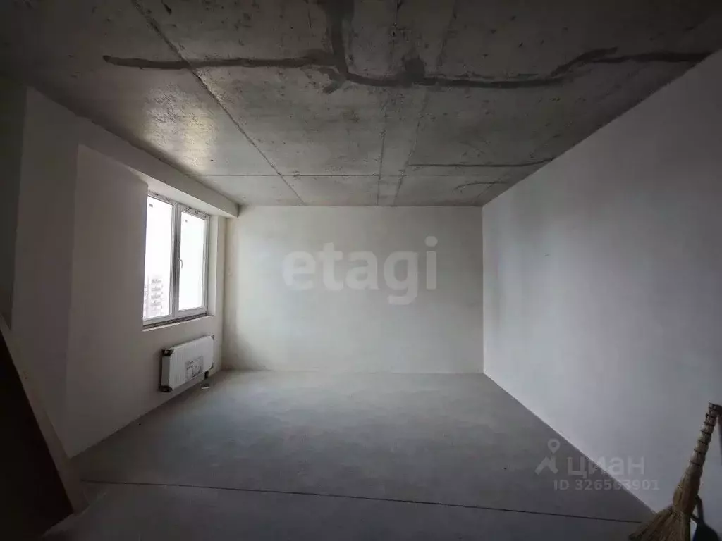 1-к кв. Крым, Симферополь ул. Батурина (39.3 м) - Фото 1