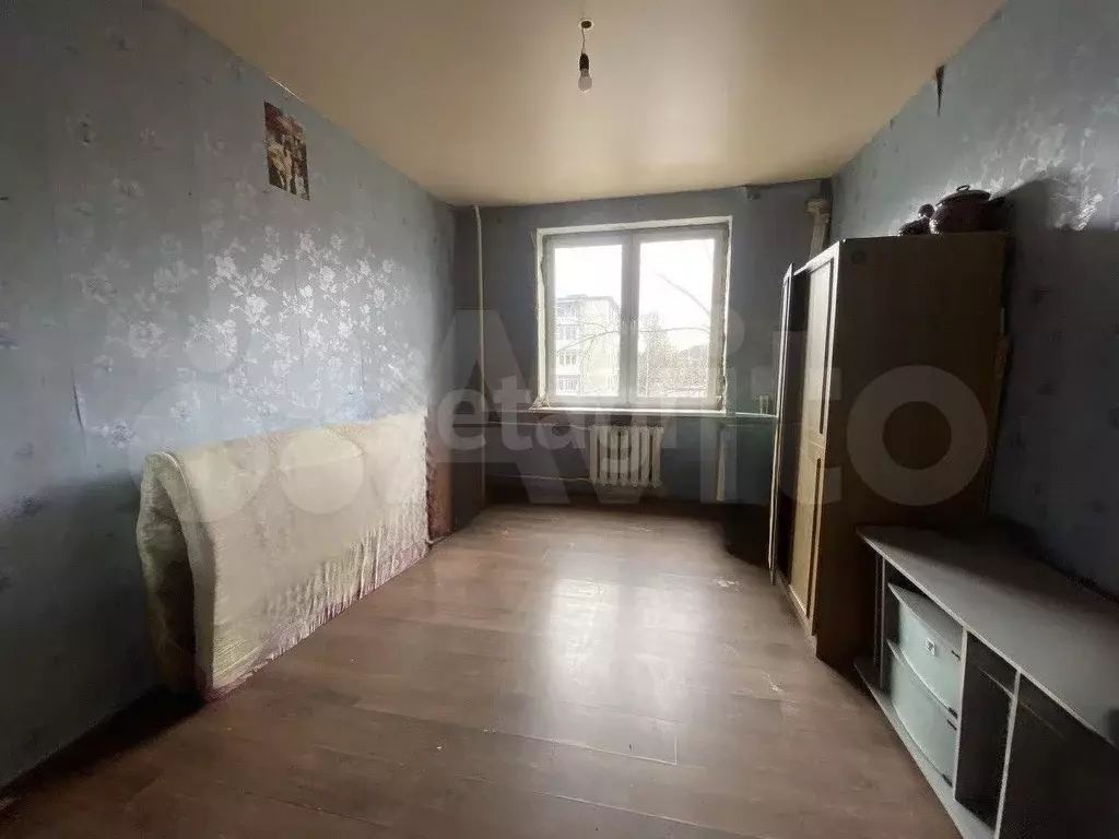 Комната 13,5 м в 3-к., 3/3 эт. - Фото 0