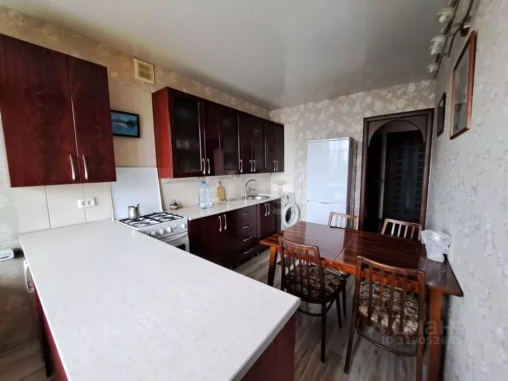 1-к кв. Башкортостан, Уфа просп. Октября, 53 (35.9 м) - Фото 0
