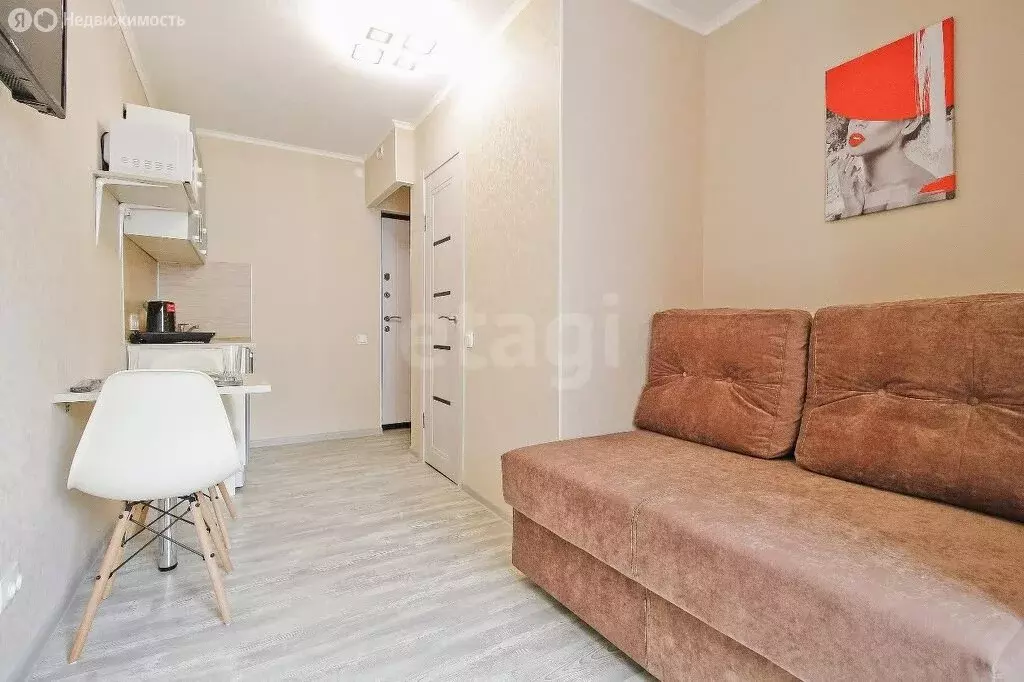Квартира-студия: Калининград, улица Александра Суворова, 25 (8.2 м) - Фото 2