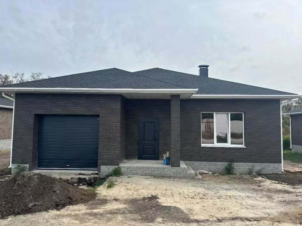 Дом в Белгородская область, Белгородский район, Разумное рп ул. ... - Фото 1