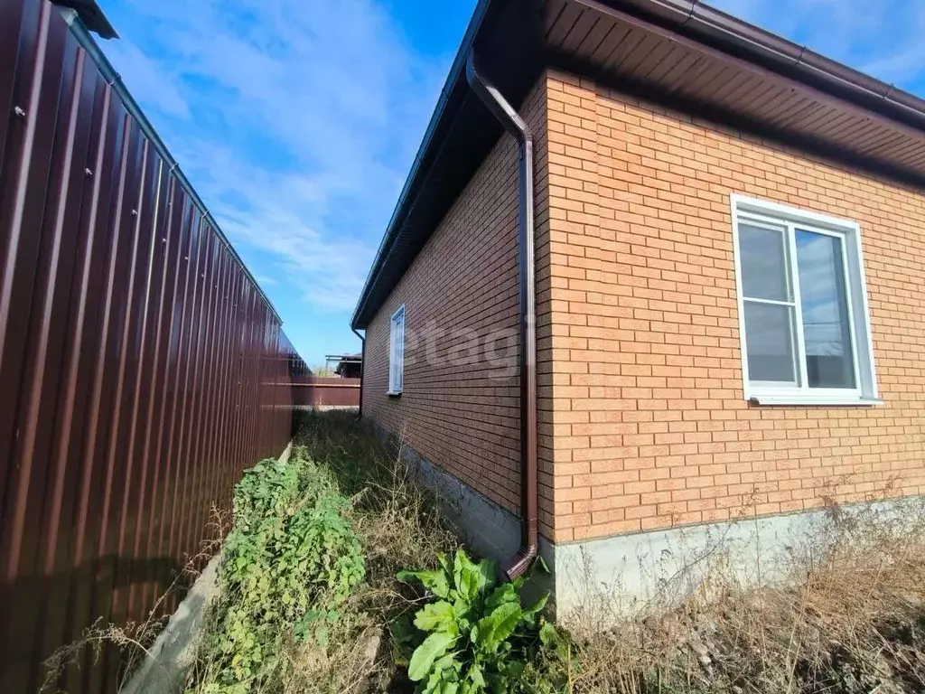 Дом в Адыгея, Майкоп городской округ, Гавердовский хут. ул. Набережная ... - Фото 1