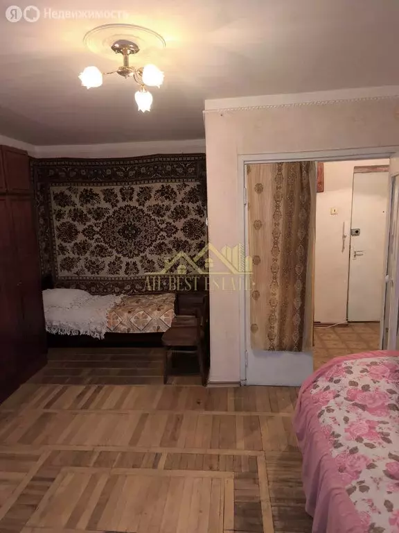 1-комнатная квартира: Владикавказ, улица Генерала Дзусова, 3к1 (35 м) - Фото 0