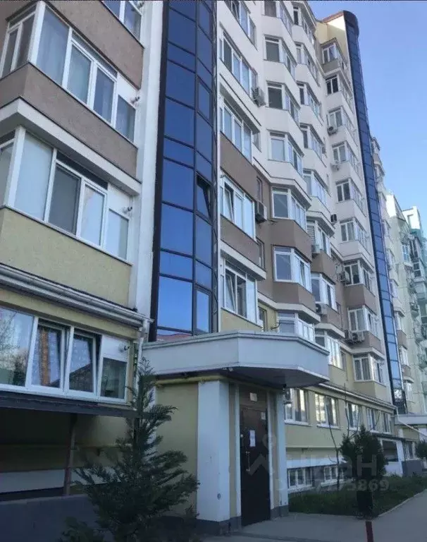 1-к кв. Крым, Симферополь ул. Севастопольская, 43Д (55.0 м) - Фото 1