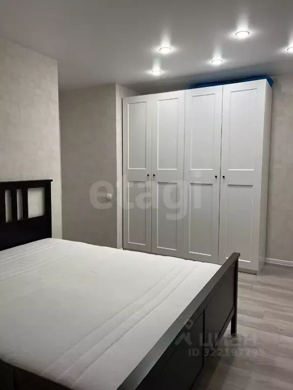 1-к кв. Татарстан, Казань ул. Рауиса Гареева, 103 (55.0 м) - Фото 2