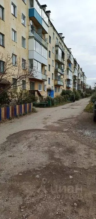 4-к кв. Хакасия, Сорск Усть-Абаканский район, ул. Дружбы, 5 (61.3 м) - Фото 1