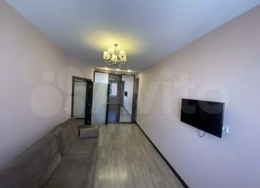 1-к. квартира, 35 м, 6/9 эт. - Фото 1