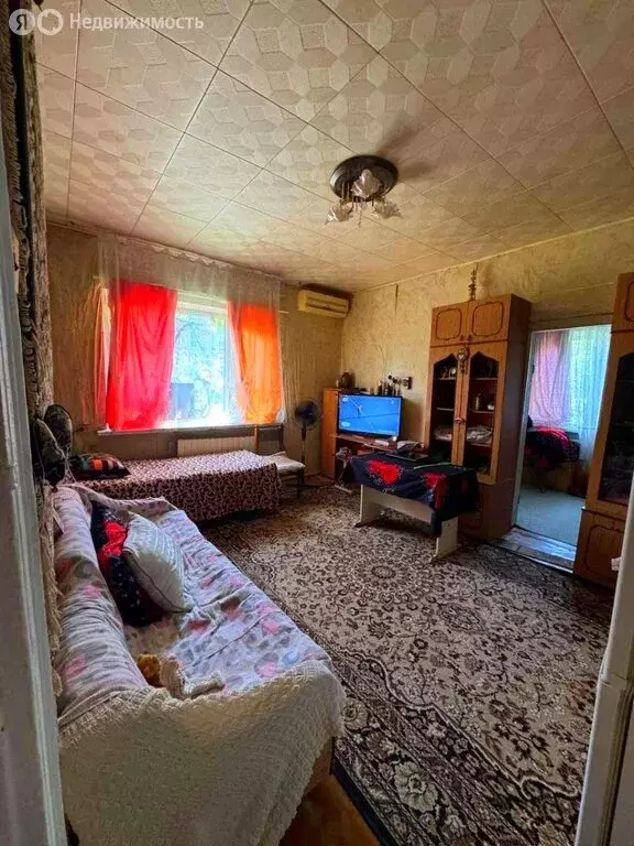 3-комнатная квартира: Усть-Лабинск, Красная улица, 319 (51.1 м) - Фото 0