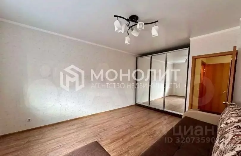 1-к кв. Белгородская область, Старый Оскол Дубрава мкр, 1 кв-л, 21 ... - Фото 0