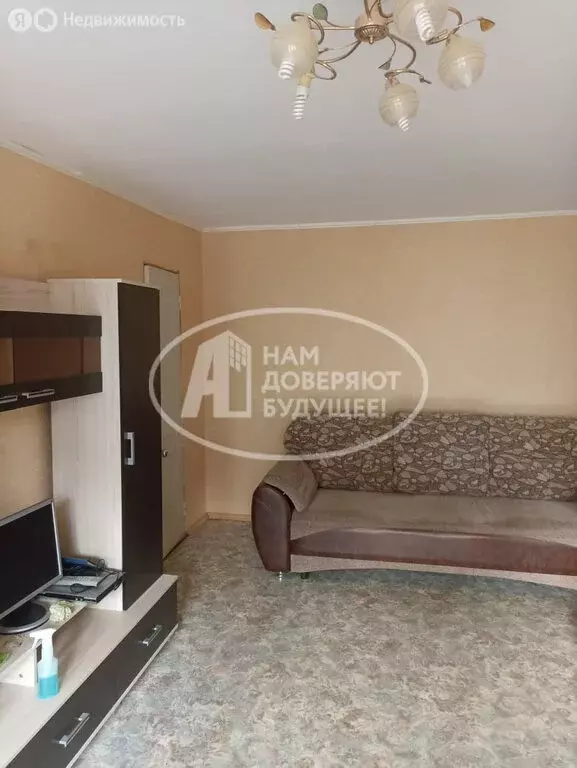 2-комнатная квартира: Губаха, Октябрьский проспект, 6 (40.6 м) - Фото 2