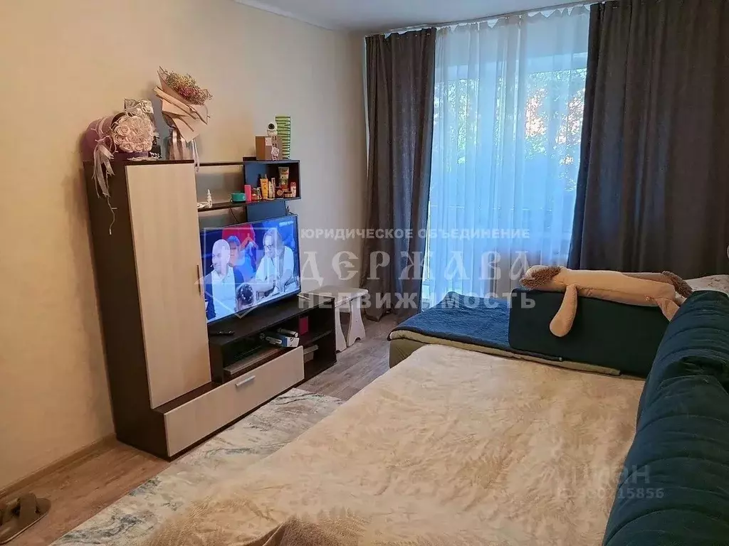 1-к кв. Кемеровская область, Кемерово просп. Шахтеров, 37Б (30.0 м) - Фото 0