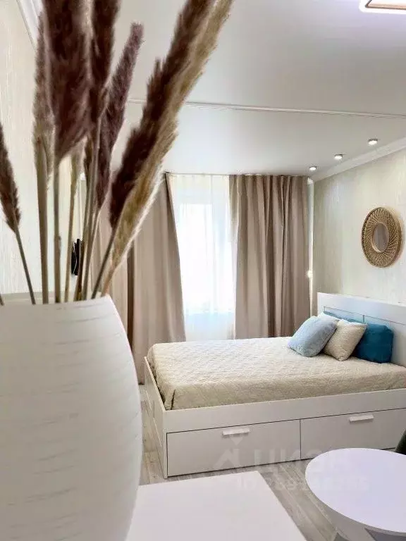 1-к кв. Тюменская область, Тюмень ул. Александра Протозанова, 16 (38.0 ... - Фото 1