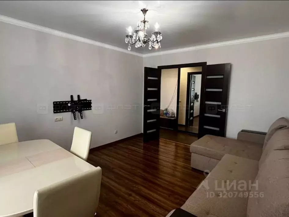 3-к кв. Татарстан, Казань Окольная ул., 3 (68.0 м) - Фото 0