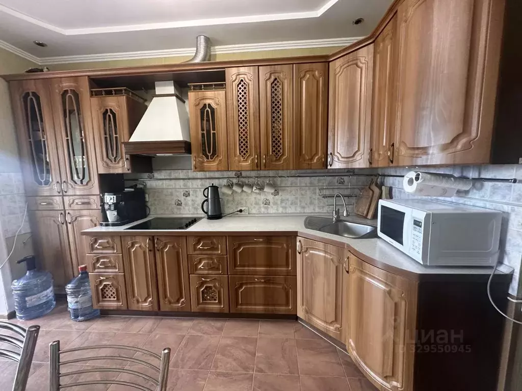 2-к кв. Краснодарский край, Сочи ул. Яна Фабрициуса, 2/9 (120.0 м) - Фото 1