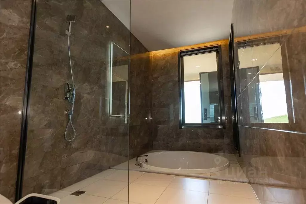 Комната Приморский край, Артем ул. Муравьиная Бухта, 55 - Фото 2