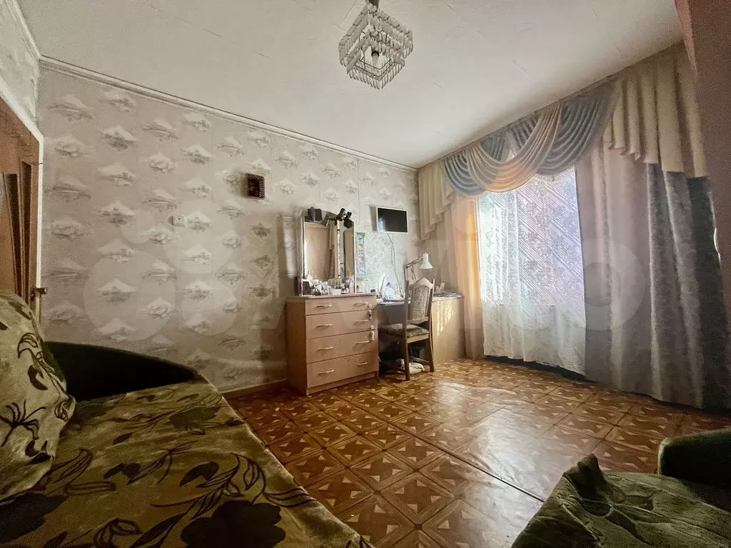 Комната 15 м в 2-к., 4/9 эт. - Фото 1