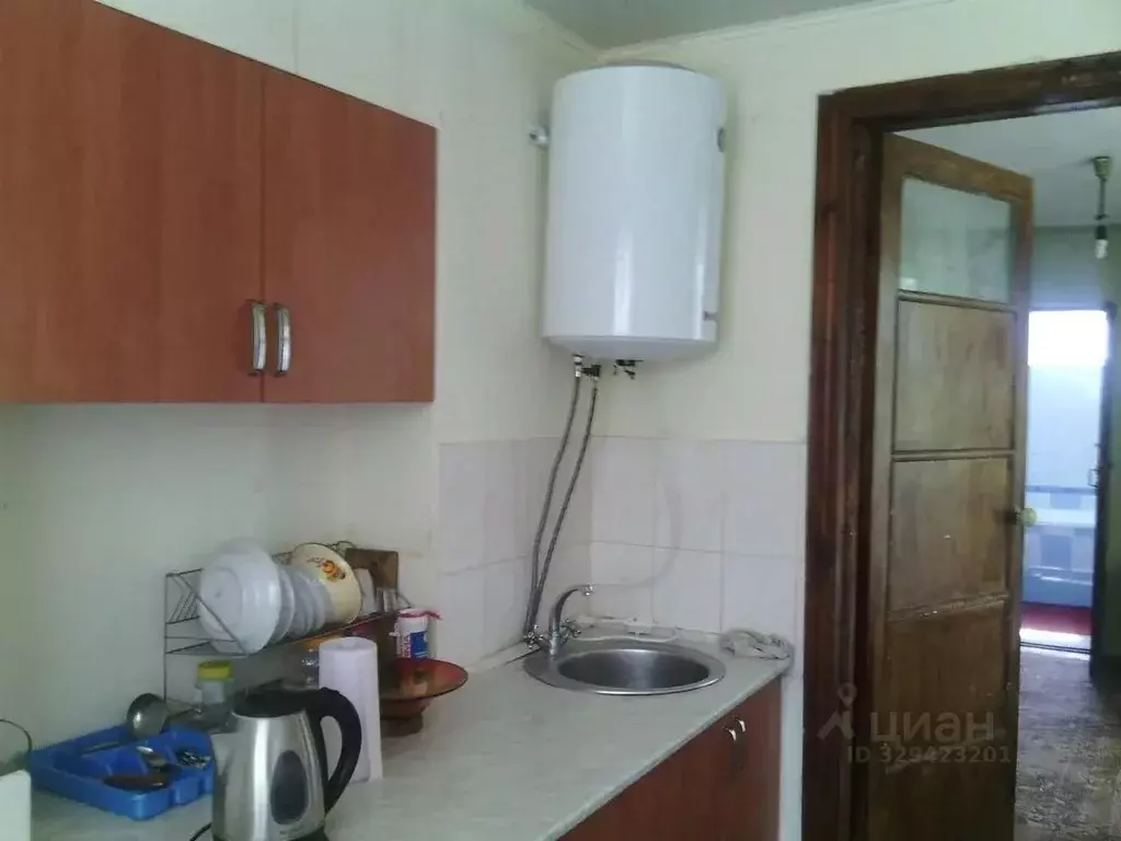 Дом в Крым, Симферопольский район, с. Укромное ул. Салгирная (70 м) - Фото 2