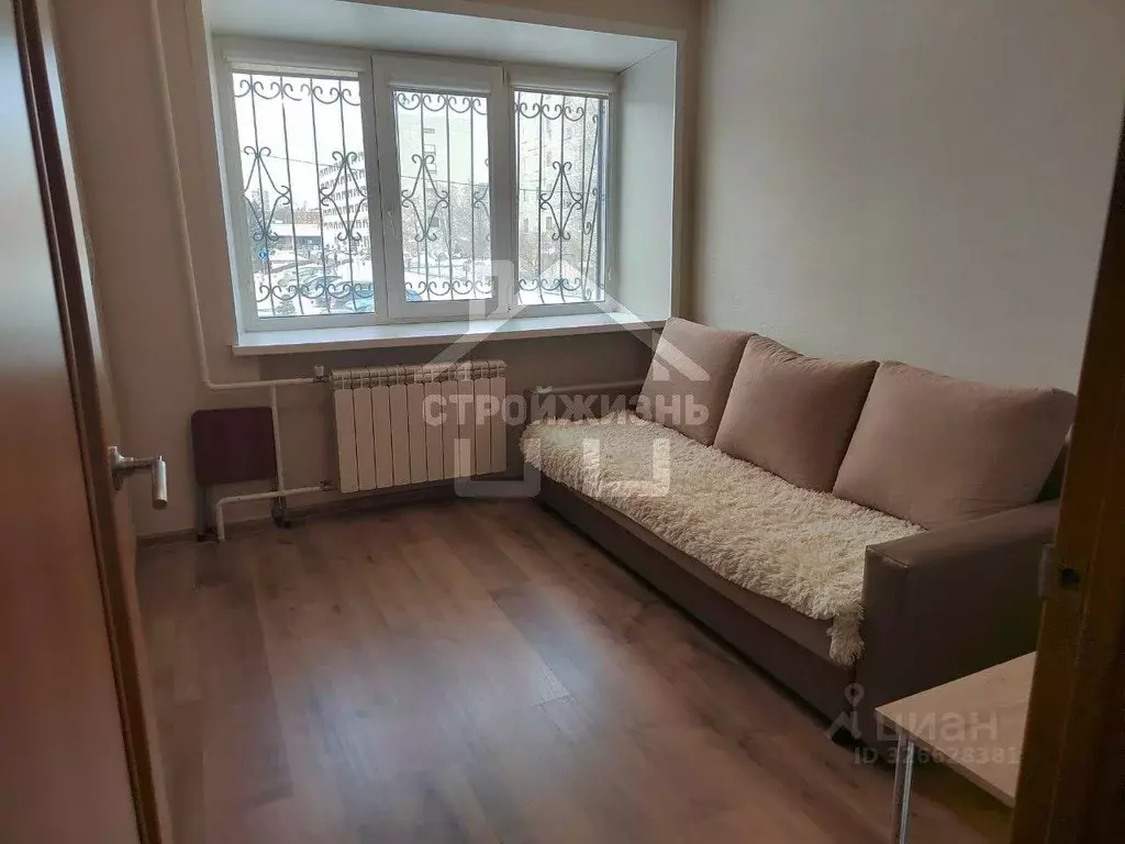 Студия Свердловская область, Екатеринбург ул. Академика Бардина, 6к2 ... - Фото 1