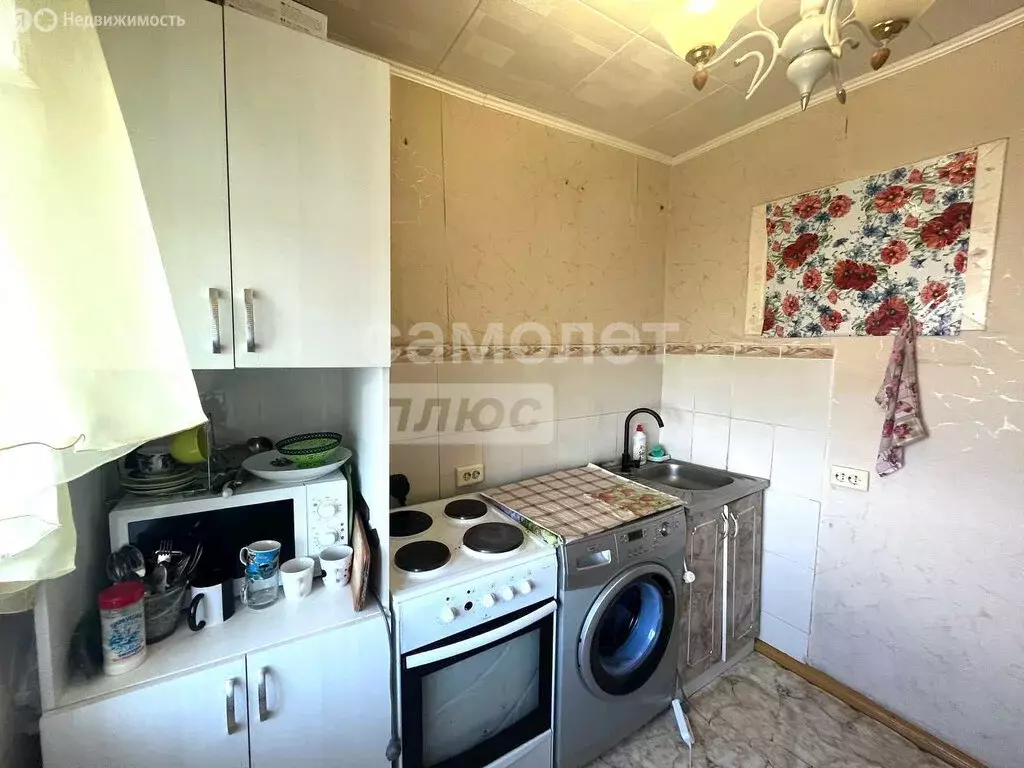 2-комнатная квартира: Заводоуковск, Шоссейная улица, 5 (43.8 м) - Фото 0